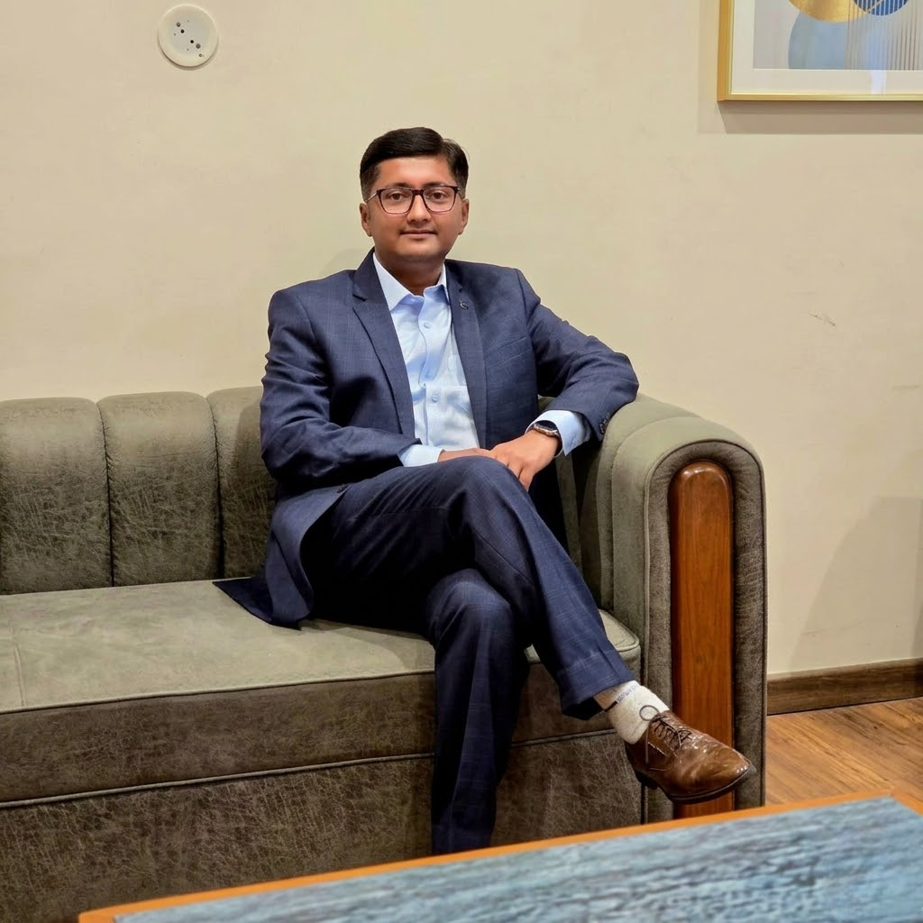 dr-Ravi-shinde-best-eye-doctor-in-buldana